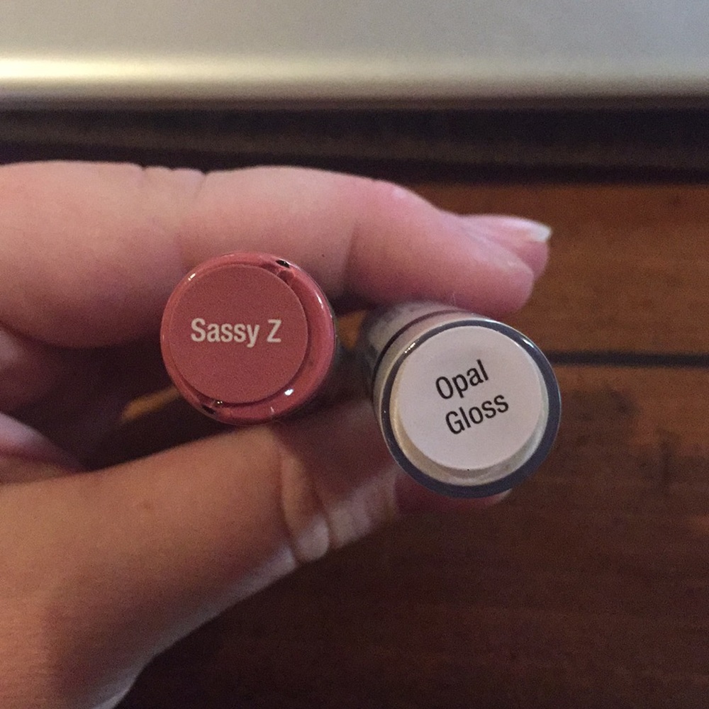 Lipsense Sassy Z and Opal Gloss